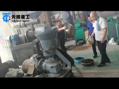 플래트 덤 그라널레이터 (Flat Die Granulator)