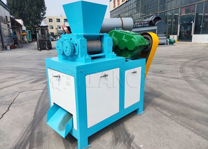 1-5 T/H Ure Fertilizer Granulator 공급자 롤러 프레스 Granulator 복합 비료 제조 기계 판매