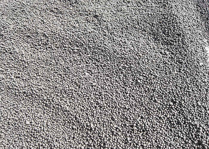 비료 잔류 및 풀브산과 같은 유기 물질을 잔류하는 비료 분자