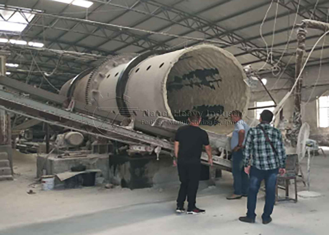 스프레이 물 첨가 유형 드럼 Granulator 유기 화합물 비료 드럼 granulator granulation 라인을 위한 드럼 granulator